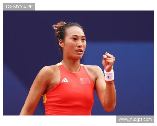 足球场上的灵动舞者跑位出色的明星球员们如何改变比赛格局